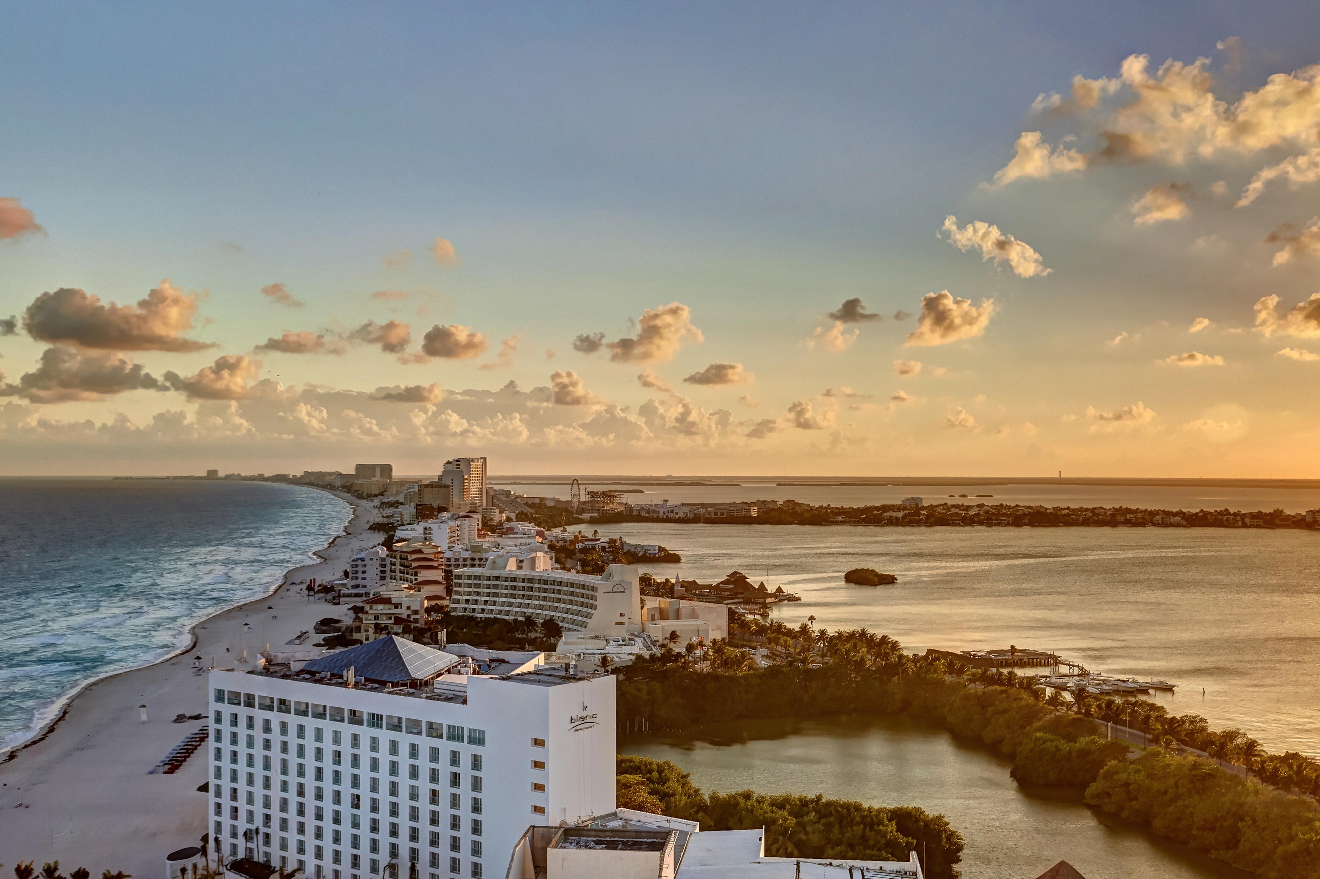 Royalton Chic Cancun, An Autograph Collection All-Inclusive Resort - Adults Only Экстерьер фото