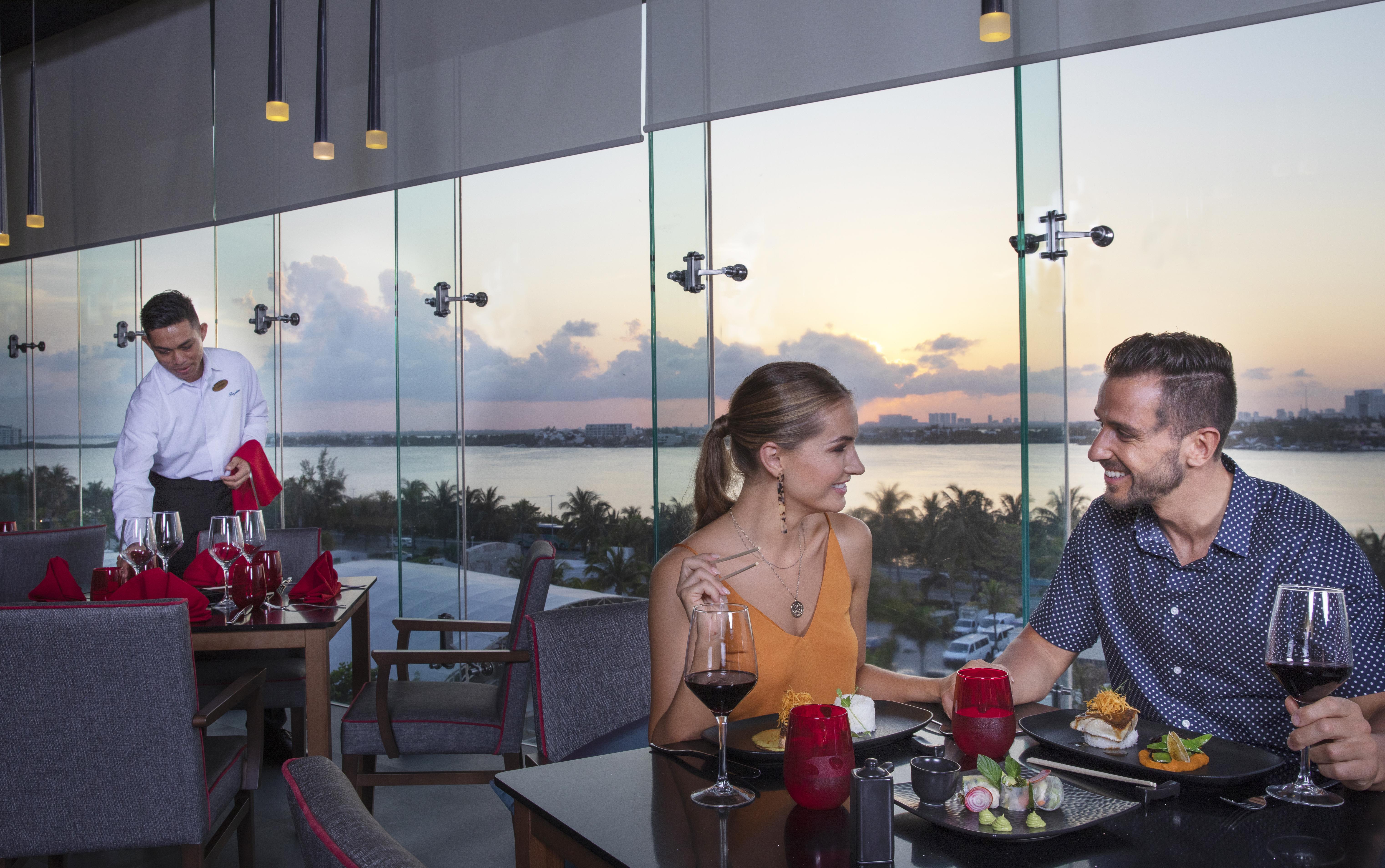 Royalton Chic Cancun, An Autograph Collection All-Inclusive Resort - Adults Only Экстерьер фото